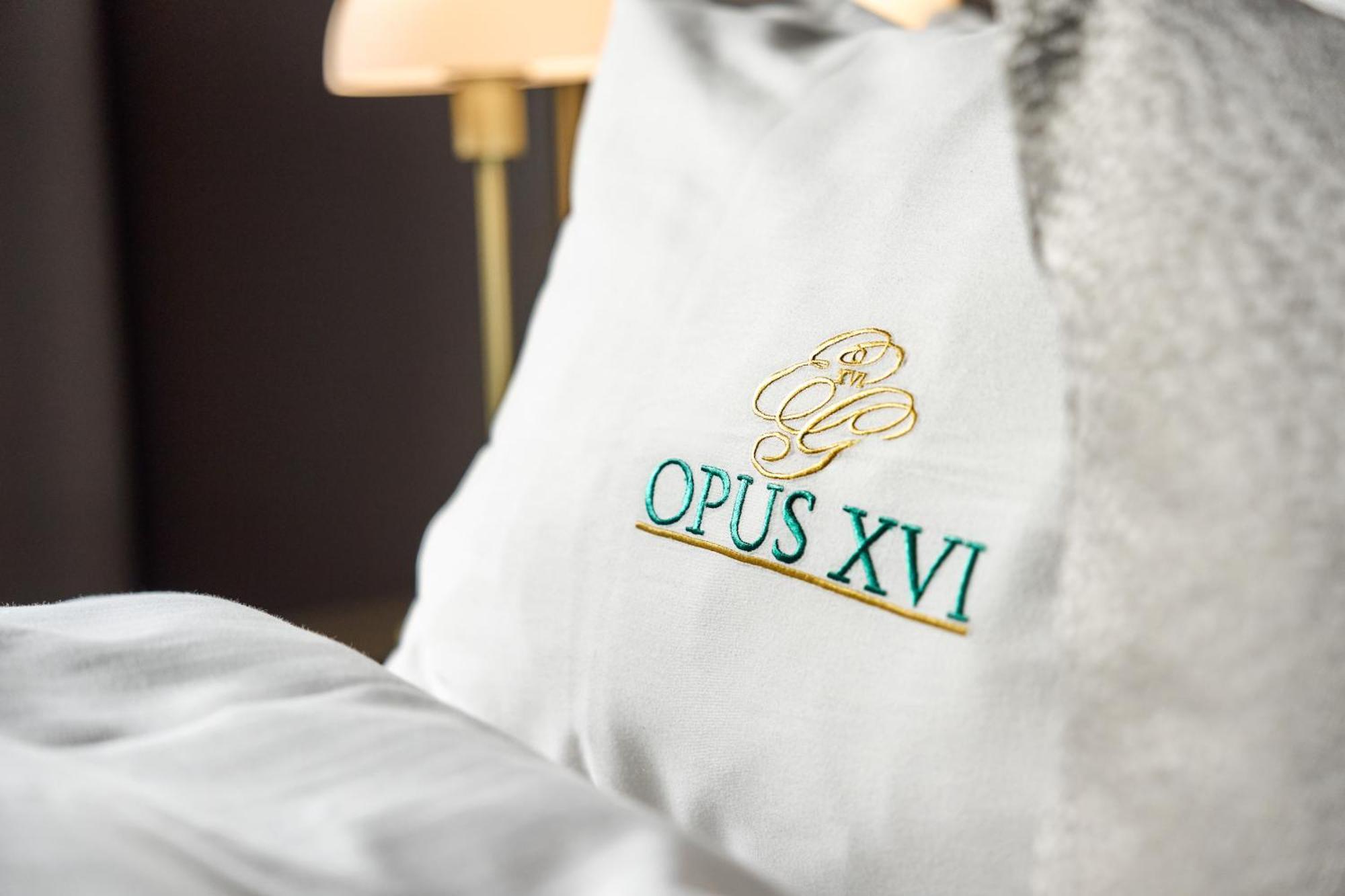 Opus 16 Отель